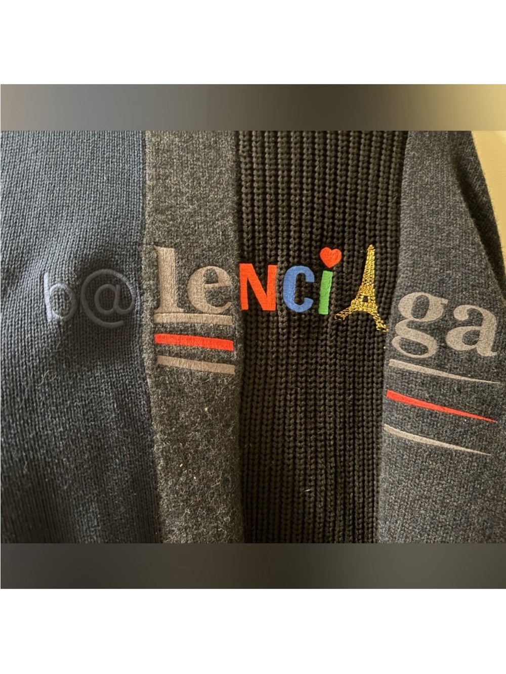 Patchwork Crew Neck Sweater - Picture 5 of 8